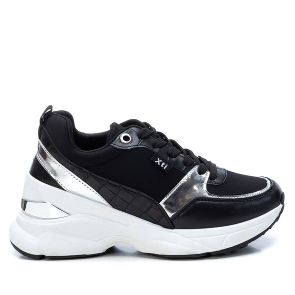 Xti Γυναικείο sneaker μαύρο 44375