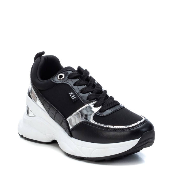 Xti Γυναικείο sneaker μαύρο 44375